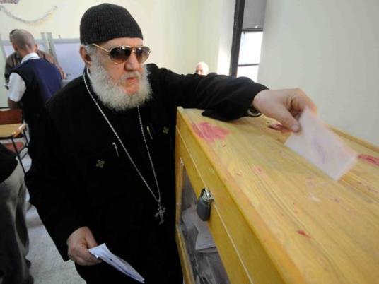 فى ظل اكتساح الاسلاميين المرحلة الأولى من الانتخابات
مسيحيون يبدون قلقهم من صعود الإخوان والسلفيين
