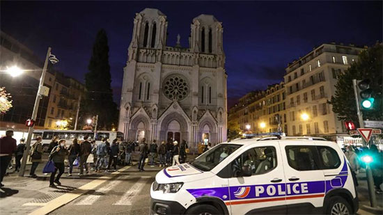 مقتل شخصين وإصابة آخر في هجوم جديد بفرنسا