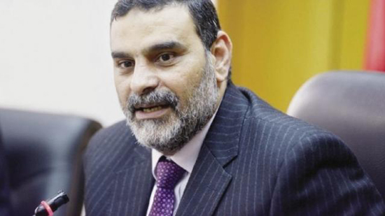 حبس خالد الأزهري وزير القوى العاملة الأسبق 15 يومًا بتهمة «تمويل الإرهاب»