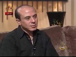 الكاتب الصحفي نبيل شرف الدين
