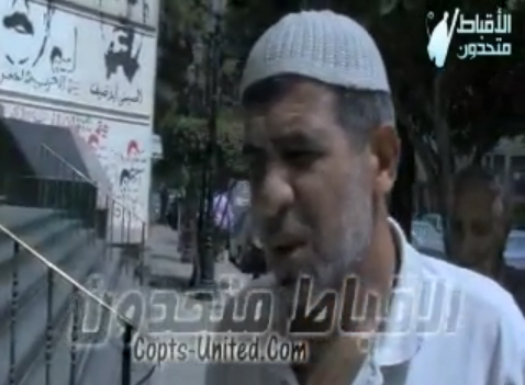  معرض ساخر من مرسي على سلالم نقابة الصحفيين 