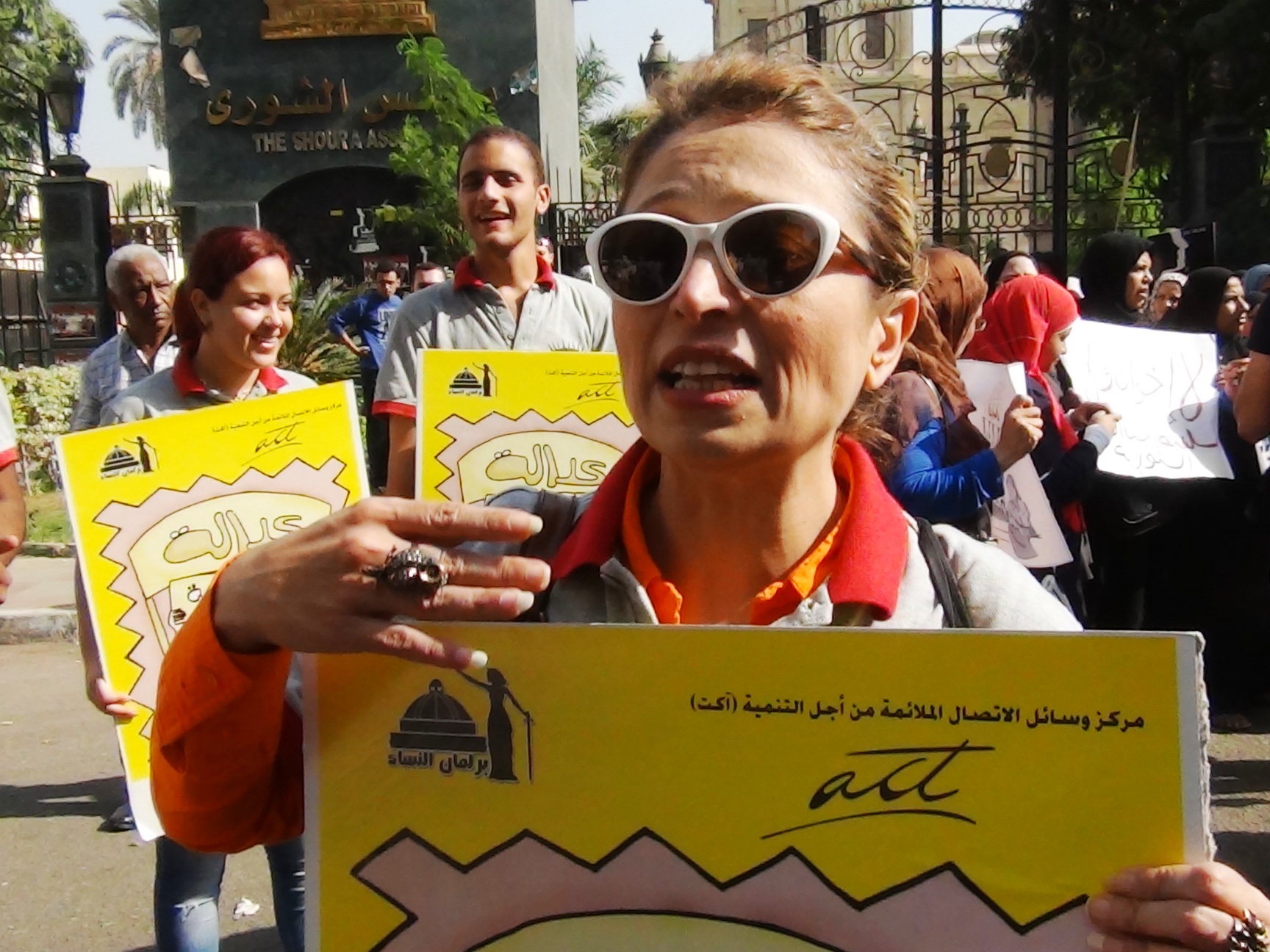شاهد بالفيديو .. نساء مصر تصر علي 30% كوتة للمرأة بكل المجالس 