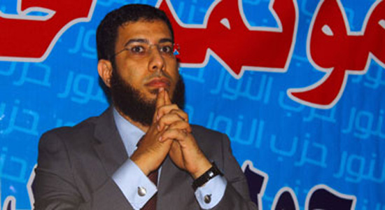 خالد أبو بكر: سأطالب المحكمة بسماع شهادة نادر بكار فى فض 