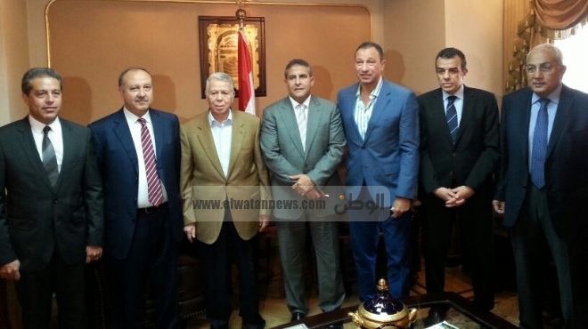 مجلس الأهلي مع طاهر أبوزيد
