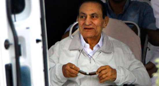 فريد الديب: مبارك سعيد بشهادة إبراهيم عيسى ومصافحته فى المحكمة
