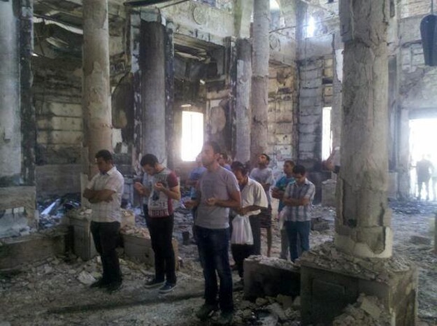  المنيا بالأمس:اعتداءات الإرهابية تصل لكنائس المنيا 