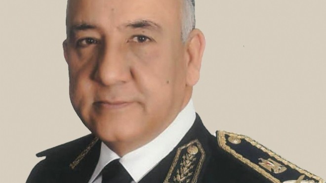 اللواء عبد الفتاح عثمان