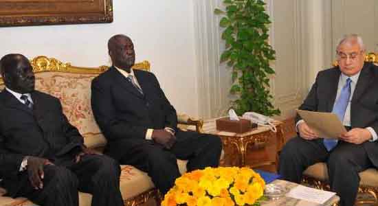 منصور ووزير دفاع جنوب السودان