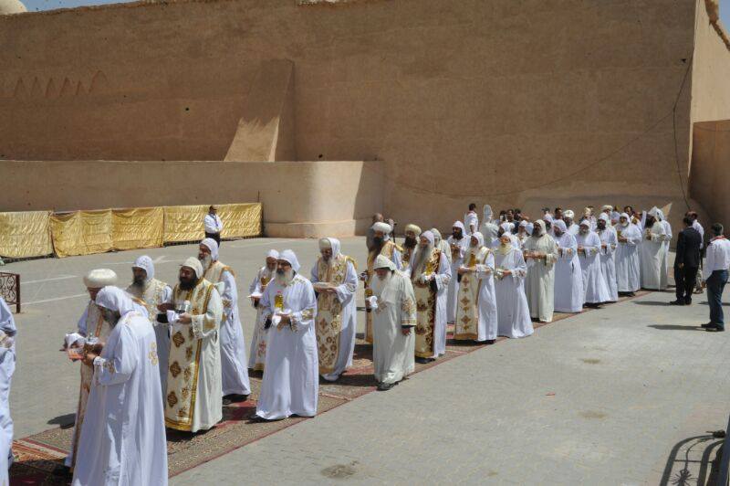 بالصور.. موكب البابا وإستعدادات دير الأنبا بيشوي لعمل الميرون