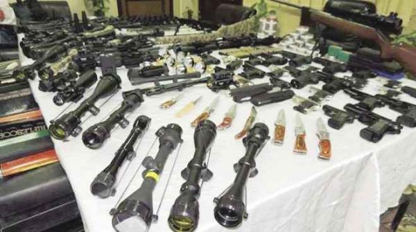 ضبط مخزن أسلحة بجمعية شرعية بدير مواس في المنيا