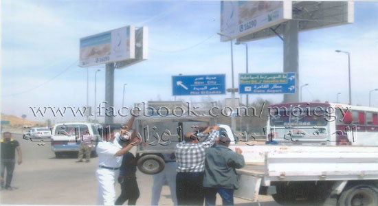حملة أمنية بميدان الأزبكية ووسط القاهرة تسفر عن آلاف المخالفات!