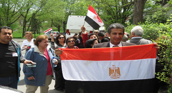 مدحت عويضة: المصريون في كندا يعزفون سيمفونية في حب مصر