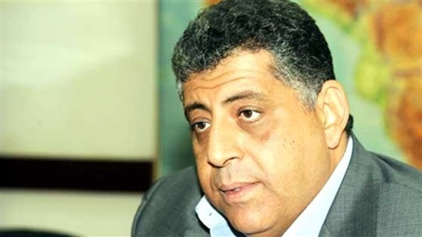  خالد مطاوع: ملصقات "هل صليت على النبي" حلت محل صور "مرسي"