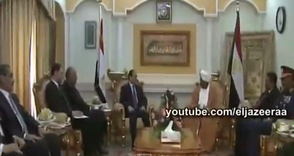 بالفيديو.. شاهد ماذا قال السيسي لـ الرئيس السوداني عمر البشير؟