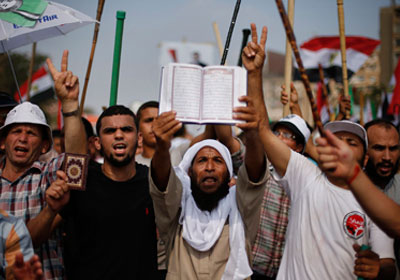  التنظيم الدولي يكلف قطر بمبادرة لوقف العنف في غزة وحماس تقبلها لإحراج مصر