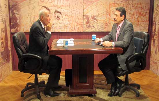  مدير المخابرات الحربية سابقًا يكشف كواليس الأيام الأخيرة بحكم مبارك ومرسي