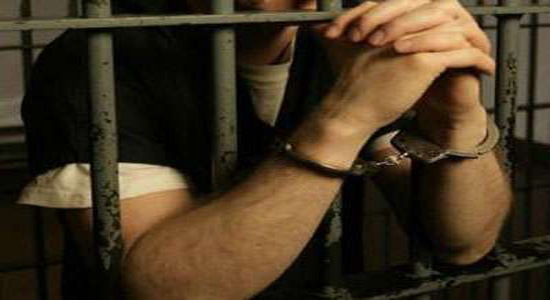  حبس صبي قبطي ببني سويف 4 أيام بتهمة الإساءة للإسلام 