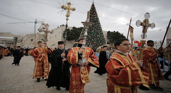  مسيحييوا فلسطين يغيرون طريقة احتفالهم بالميلاد تزامنًا مع الأحداث العالمية