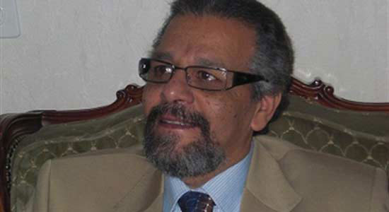  د. عوض شفيق، أستاذ القانون الدولي بجينيف