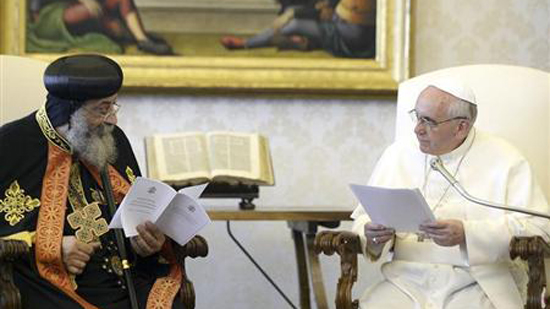  البابا فرنسيس يجري اتصالا هاتفيًا مع الأنبا تواضروس في 