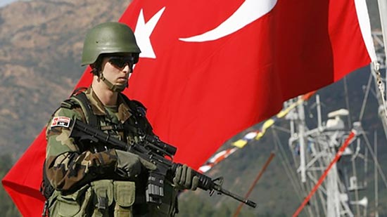 الجيش التركي يعلن السيطرة على الحكم في البلاد