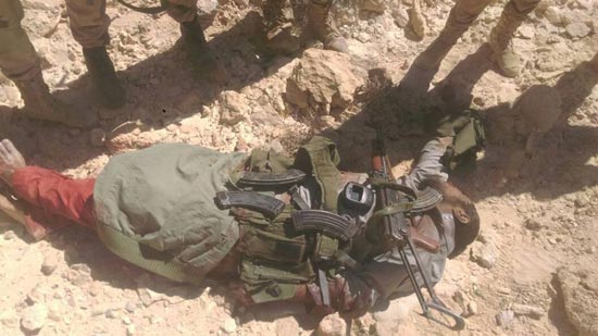 مقتل 3 تكفيريين شديدي الخطورة في مواجهات مع الجيش في سيناء