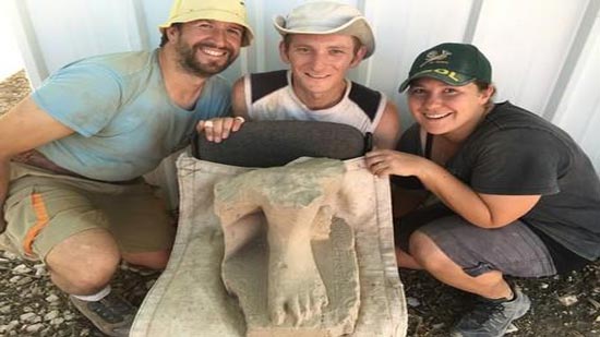 اكتشاف تاريخي العثور على تمثال مصري قديم في شمال إسرائيل