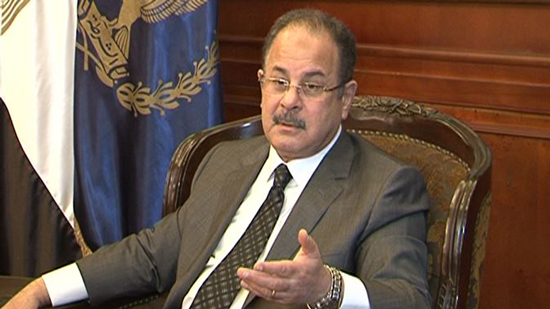 وزير الداخلية يوجه بتحفيز أمين شرطة رفض رشوة في ميناء القاهرة الجوي