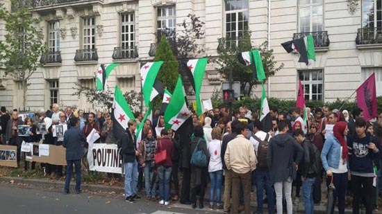 المعارضة السورية فى النمسا تنظم مظاهرة أمان سفارة روسيا 