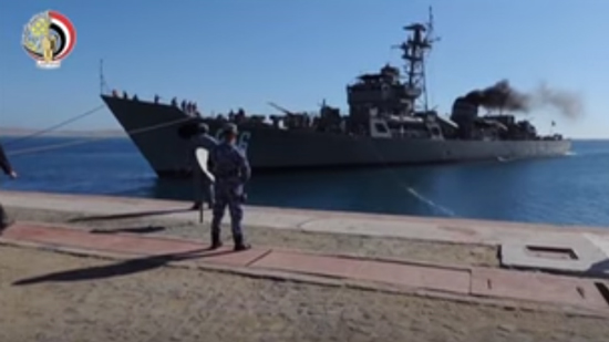 بالفيديو.. القوات البحرية المصرية تضبط مركبًا إيرانيًا به 171 كيلو هيروين