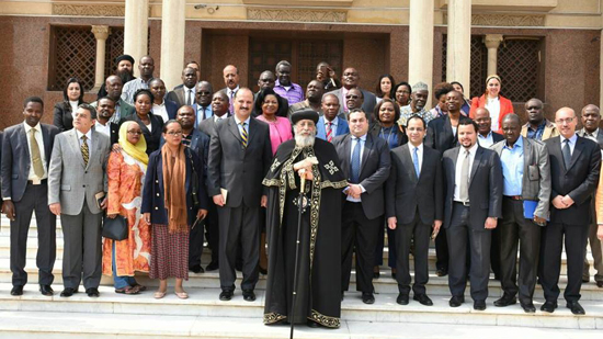 البابا مع وفد من الإعلاميين الأفارقة