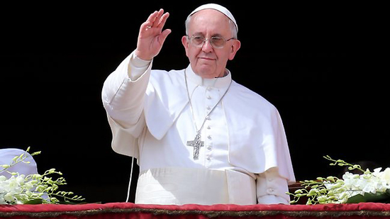  البابا فرنسيس يطلب السلام للعالم هذه الأيام