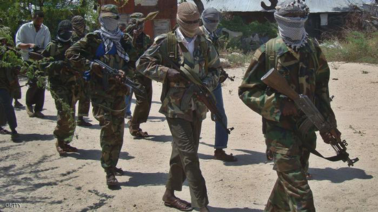 حركة إرهابية تحتجز 32 شخصا في الصومال
