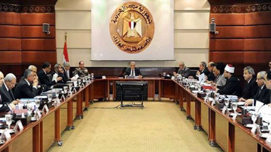 الحكومة المصرية تكشف حقيقة منح العاملين إجازة يوم 6 أغسطس