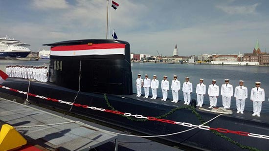بالصور.. البحرية المصرية تتسلم الغواصة الثانية من طراز 