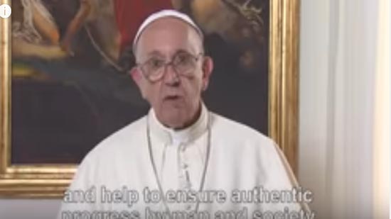 بالفيديو.. البابا فرنسيس يدين انتهاك حقوق العمال