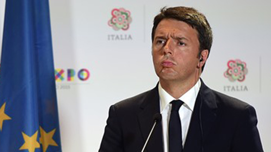 رئيس وزراء إيطاليا السابق يتهم 