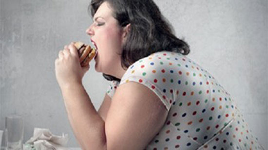 استشارى نساء: الاكتئاب وزيادة الوزن أهم أسباب تأخر الحمل الثانى