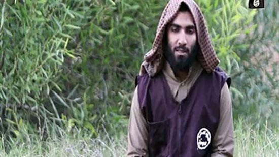 بالصور.. 10 معلومات عن مفتي داعش الذي أفتى بقتل المصلين في مسجد الروضة