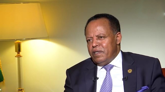 السفير الأثيوبي: لن يحدث صراع بسبب النيل.. والخلافات الفنية سيتم حلها