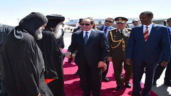 الأنبا بيمن يستقبل الرئيس السيسي بأديس أبابا