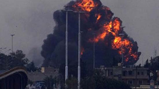 إصابة 40 شخصا في انفجار ضخم في بنغازي
