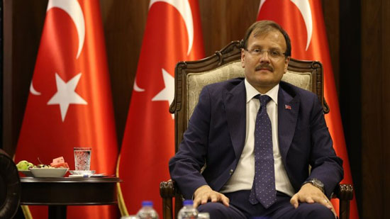  نائب رئيس الوزراء التركي هاكان جاويش أوغلو