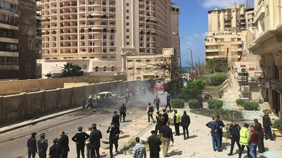 الداخلية تصدر بيانًا رسميًا بشأن انفجار سيارة مفخخة استهدفت موكب مدير أمن الإسكندرية