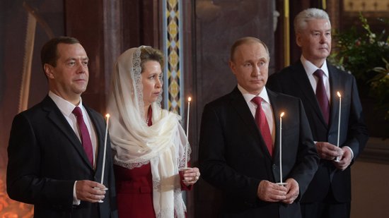 بوتين يهنئ المسيحيين بعيد القيامة