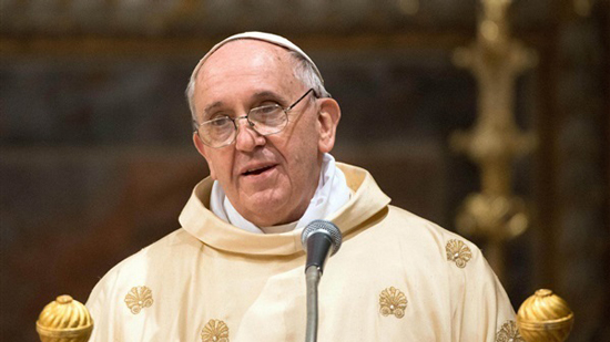 البابا فرنسيس يستقبل 3 من ضحايا الاعتداء الجنسي