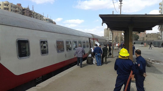 تعطل حركة سير القطارات في بني سويف بسبب حريق «جرار» قطار
