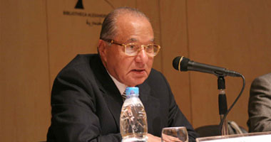الدكتور محمود حمدي زقزوق "وزير الأوقاف المصري"