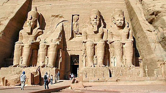 وسيم السيسي: حضارة النيل ثقافة حياة.. والثقافة الرملية ثقافة موت