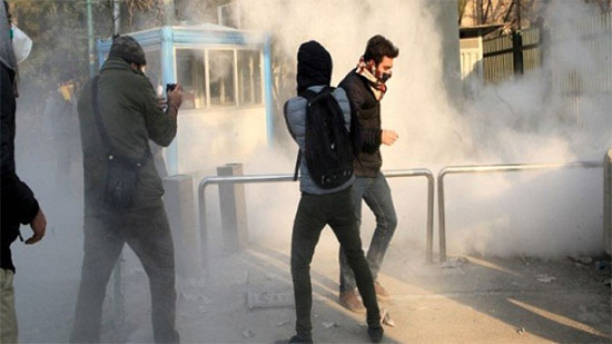  احتجاجات ضخمة في معظم المدن الإيرانية